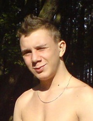 Fryzury Średnie Alternatywne Punk Rock - 10235