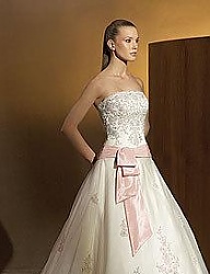 Moda Ślub Suknie ślubne - 131243