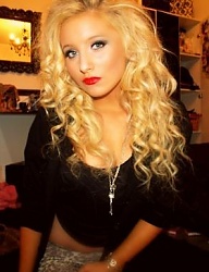 Fryzury Długie Na co dzień Kręcone Rozpuszczone Blond - 1237815