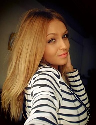 Fryzury Średnie Na co dzień Proste Rozpuszczone Blond - 2410551