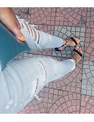 Moda Spodnie Jeansy - 2750437