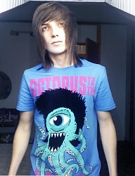Fryzury Średnie Alternatywne EMO - 696079