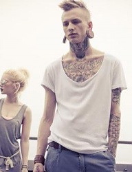 Fryzury Męskie Krótkie Alternatywne Punk Rock Blond - 1101616