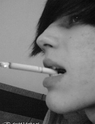 Fryzury Średnie Alternatywne EMO - 108607