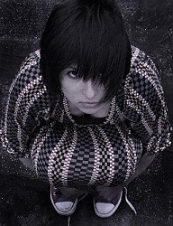 Fryzury Średnie Alternatywne EMO - 211416