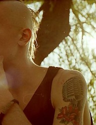 Fryzury Męskie Krótkie Alternatywne Punk Rock - 1083998