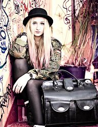 Moda Inne Moda uliczna - 1584365