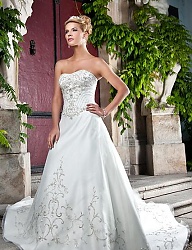 Moda Ślub Suknie ślubne - 521231