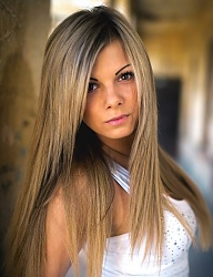 Fryzury Długie Na co dzień Proste Rozpuszczone Blond - 2382648