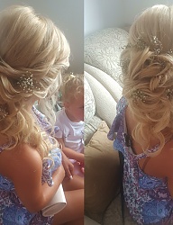 Fryzury Długie Ślubne Kręcone Upięcie Blond - 3270067