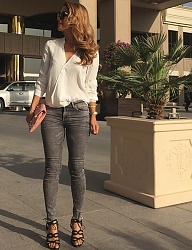 Moda Spodnie Jeansy - 3015571