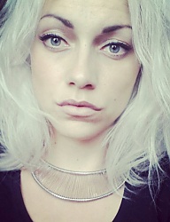 Fryzury Średnie Na co dzień Kręcone Rozpuszczone Blond - 2172792