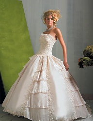 Moda Ślub Suknie ślubne - 375397