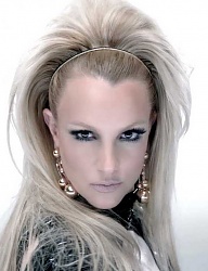 Fryzury Długie Fryzury gwiazd Proste Upięcie Blond - 3193843
