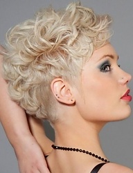 Fryzury Krótkie Na co dzień Kręcone Rozpuszczone Blond - 1549906