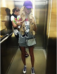 Moda Inne Moda uliczna - 1918075