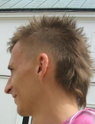 Fryzury Średnie Alternatywne Punk Rock - 851748