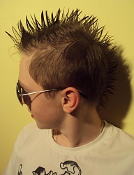 Fryzury Średnie Alternatywne Punk Rock - 980283