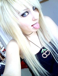 Fryzury Długie Alternatywne EMO Blond - 1094920