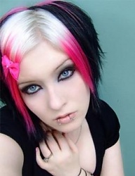 Fryzury Średnie Alternatywne EMO - 875169
