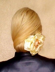 Fryzury Długie Ślubne Proste Rozpuszczone Blond - 1189609