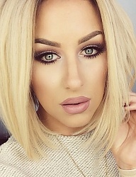 Fryzury Średnie Na co dzień Proste Rozpuszczone Blond - 2727857