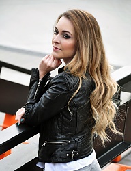 Fryzury Długie Na co dzień Kręcone Rozpuszczone Blond - 2149264
