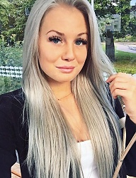 Fryzury Długie Na co dzień Proste Rozpuszczone Kolorowe - 3077305
