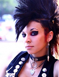Fryzury Średnie Alternatywne Punk Rock - 523299