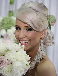 Fryzury Średnie Ślubne - 909646