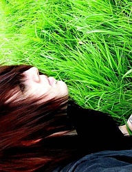 Fryzury Średnie Alternatywne EMO - 943974