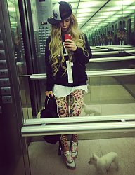 Moda Inne Moda uliczna - 1909167