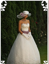 Moda Ślub Suknie ślubne - 447477