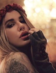 Fryzury Średnie Na co dzień Proste Rozpuszczone Blond - 2160556