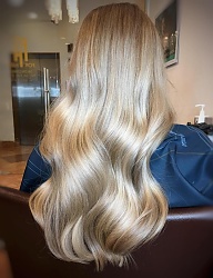 Fryzury Długie Na co dzień Kręcone Rozpuszczone Blond - 3263781