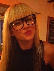 Fryzury Długie Na co dzień Proste z grzywką Rozpuszczone Blond - 2937730