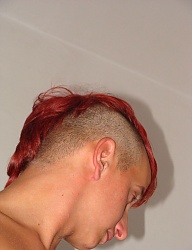 Fryzury Średnie Alternatywne Punk Rock - 684152