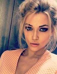 Fryzury Średnie Na co dzień Proste Upięcie - 2886838