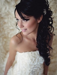 Fryzury Długie Ślubne - 2393446