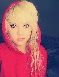 Fryzury Średnie Alternatywne EMO - 87711