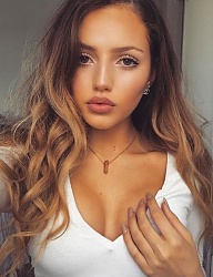 Fryzury Długie - 3025781