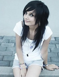 Fryzury Średnie Alternatywne EMO - 417914