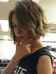 Fryzury Krótkie Na co dzień Kręcone Rozpuszczone Blond - 2392391