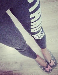 Moda Spodnie Leginsy - 2837443