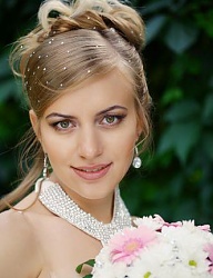 Fryzury Długie Ślubne Proste Upięcie - 1365774