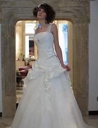 Moda Ślub Suknie ślubne - 345913