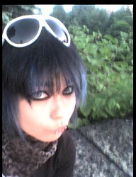 Fryzury Średnie Alternatywne EMO - 89315