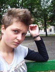 Fryzury Średnie Na co dzień Proste Irokez damski - 1298