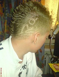 Fryzury Średnie Alternatywne Punk Rock - 14486