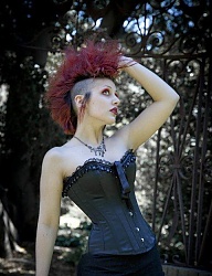 Fryzury Średnie Alternatywne Punk Rock - 594607